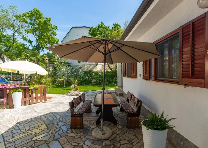 Haus Sole By Interhome Tatil Evi Poreč