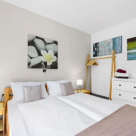 Haus Sole By Interhome * Poreč